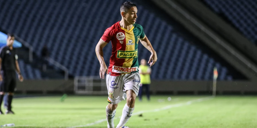Pimentinha, atacante do Sampaio Corrêa.