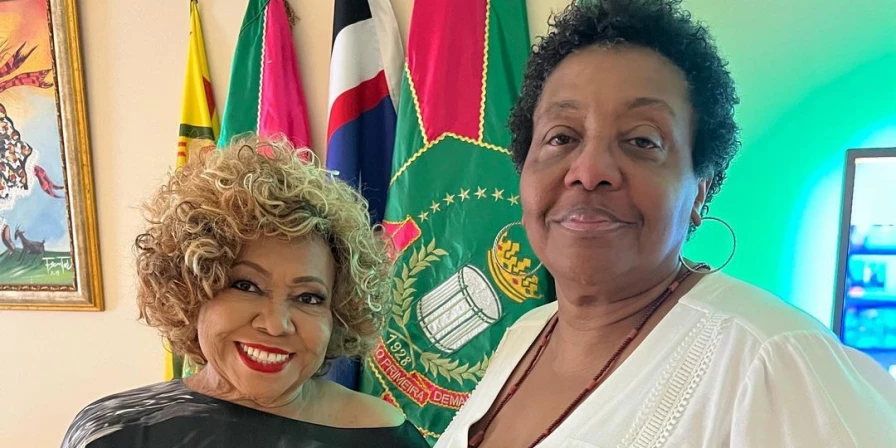 Alcione será tema do enredo da Mangueira no desfile das escolas de samba do Rio de Janeiro em 2024.