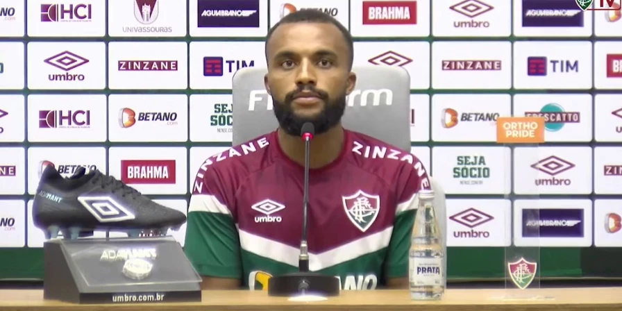 Samuel Xavier, lateral-direito do Fluminense.
