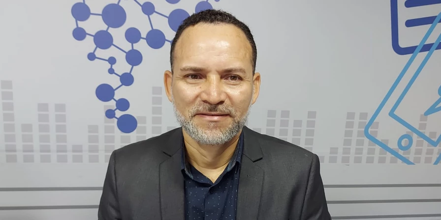 Edvan Santos em entrevista à Rádio Mirante AM