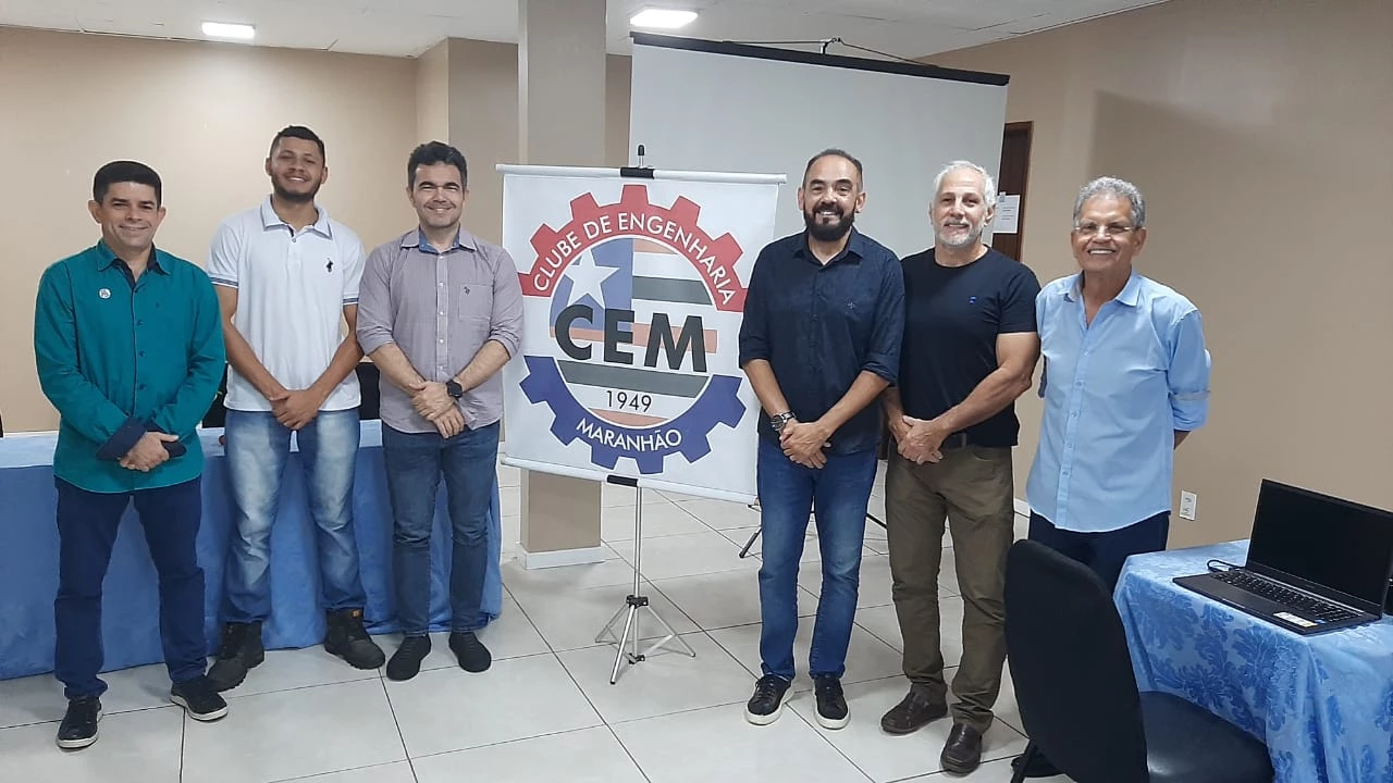 O presidente do Clube de Engenharia do Maranhão (CEM), engenheiro civil Emanuel Miguez e outros integrantes do CEM. Foto: Divulgação