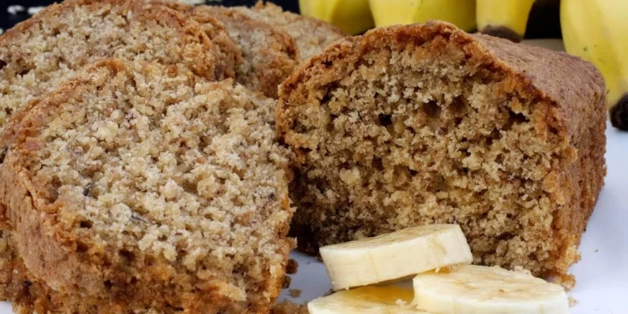 Bolo de aveia com banana.