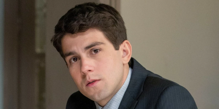 Júlio (Daniel Rangel)