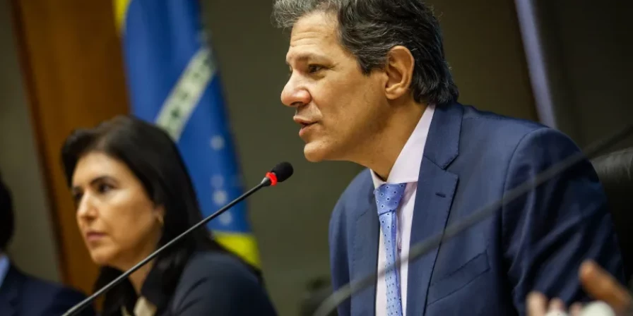 Haddad detalhou nova regra a jornalistas