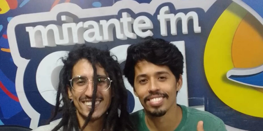 Marvin Dali e Victor Freire no Plugado, na Mirante FM. Foto: Divulgação