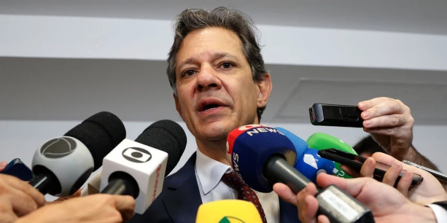 Haddad disse que governo pretende editar uma medida provisória