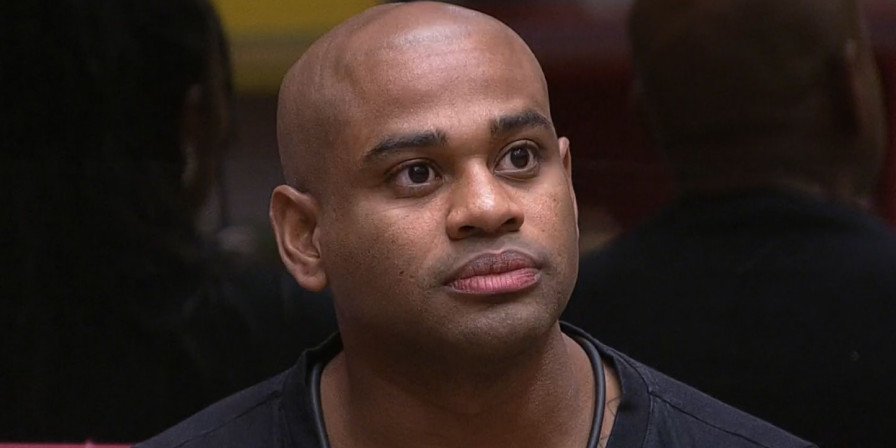 Cezar Black foi eliminado do BBB 23. (Reprodução / TV Globo)