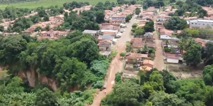 Voçoroca em Bom Jesus das Selvas..