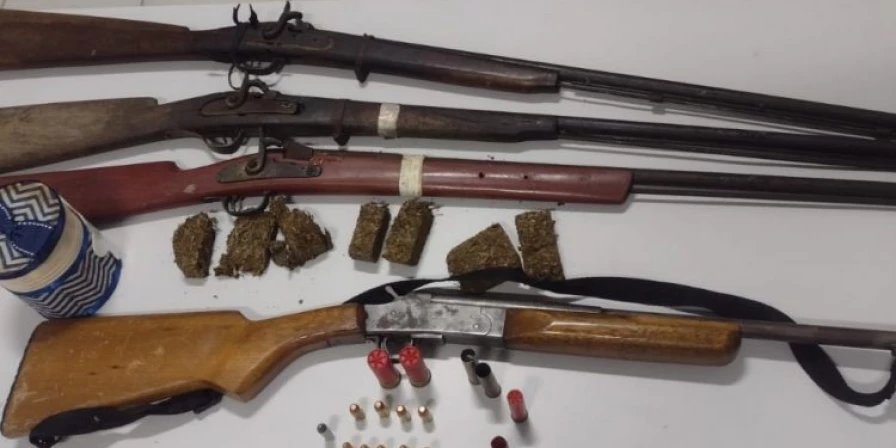 Material apreendido na Operação Santa Prisão.