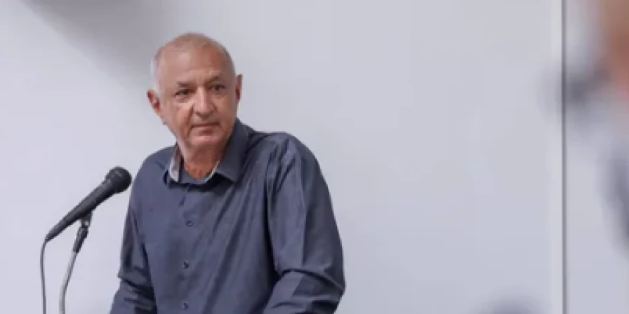 Hissam Hussein Dehaini (Cidadania), de 65 anos, prefeito de Araucária.