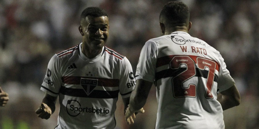 O São Paulo venceu o Ituano pela terceira fase da Copa do Brasil.
