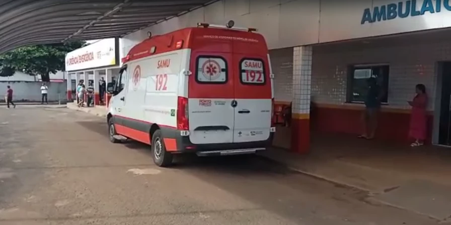 Informações preliminares dão conta que, ao menos, sete pessoas foram baleadas durante o confronto.