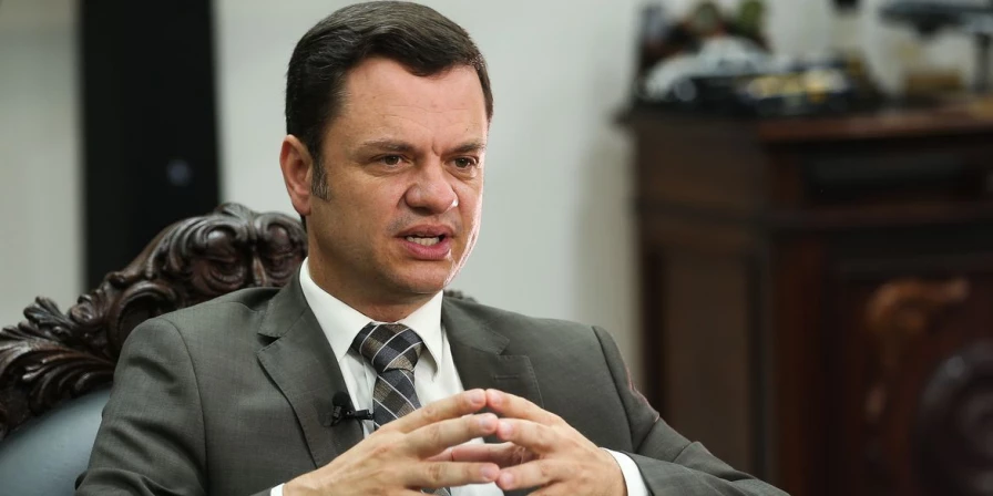 Moraes informou que não vê mais motivos para Torres continuar preso preventivamente.