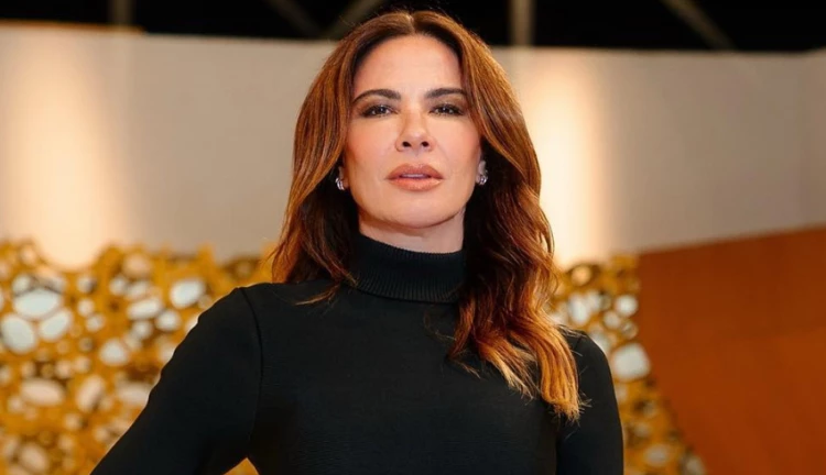 Luciana Gimenez é internada com dores nas costas. (Foto: Reprodução)