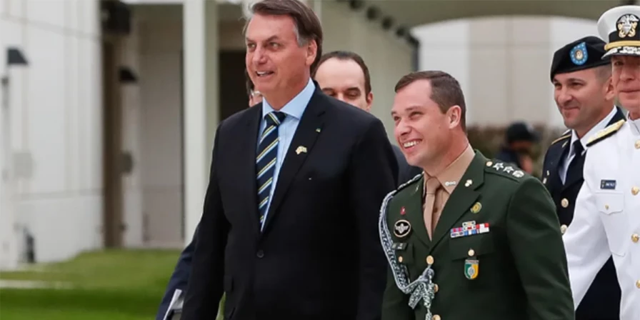 Mauro Cid era ex-ajudante de ordens de Bolsonaro.