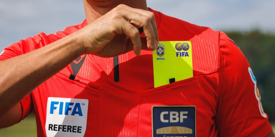 CBF Lança Árbitros PRO