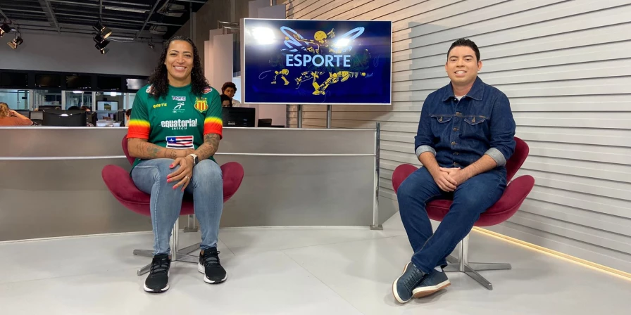 Érika de Souza e o apresentador Afonso Diniz