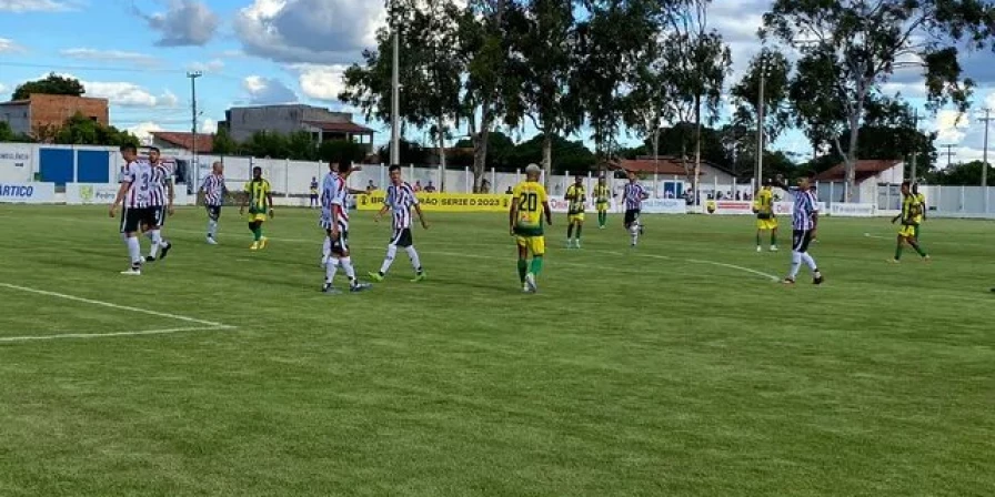 Fluminense-PI e Cordino se enfrentaram na Arena do Guerreiro