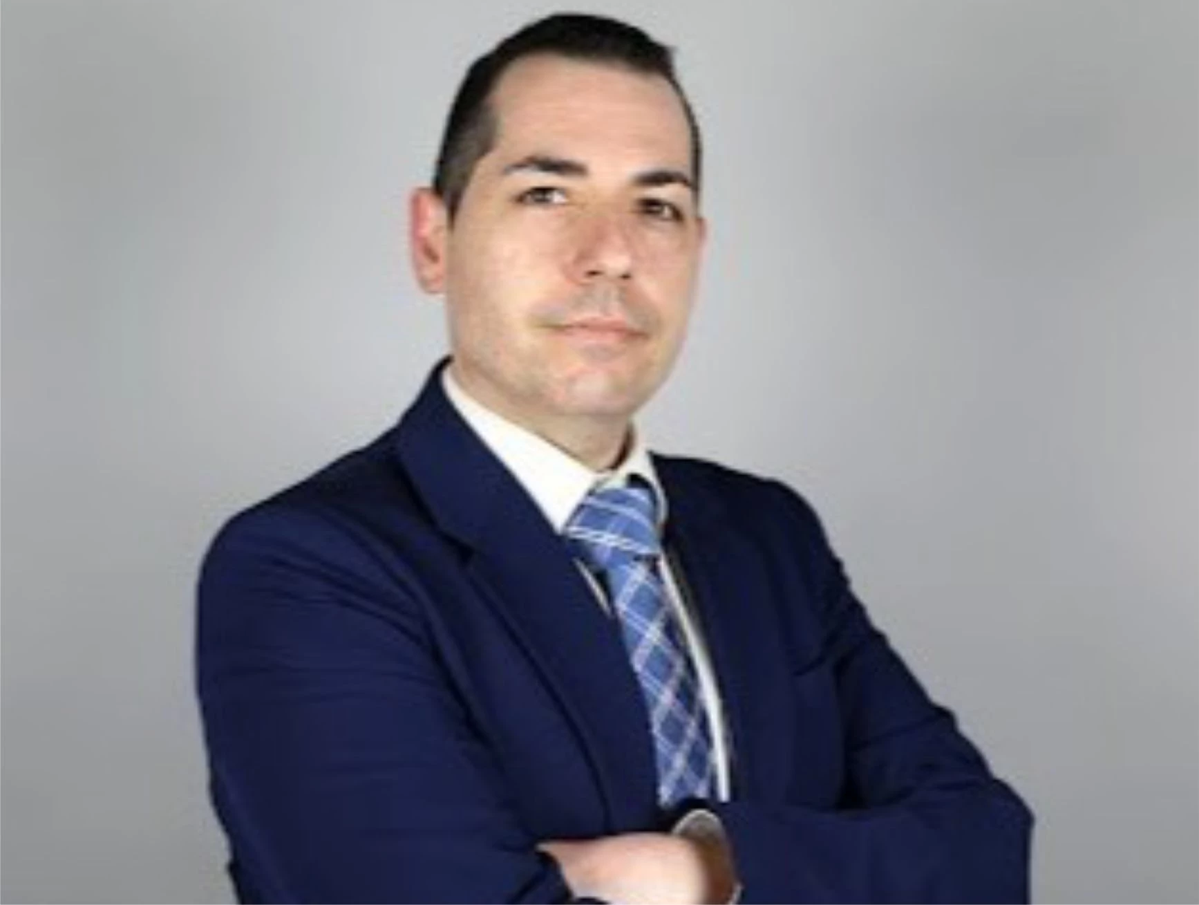 Do Vale do Silício para o NEon: Armado Lucrécio fala sobre “Liderança de equipes de tecnologia avançada”.