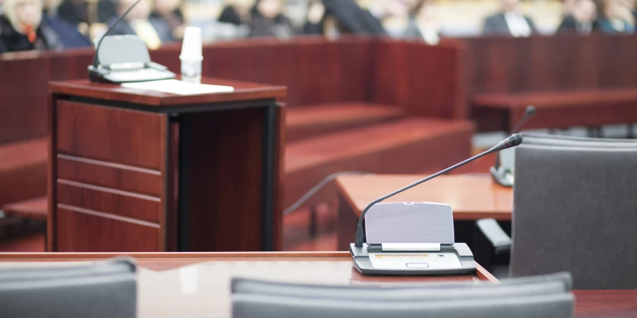 O Tribunal do Júri condenou Evandro Costa a 25 anos, três meses e 10 dias de reclusão, a serem cumpridos inicialmente em regime fechado na Penitenciária de Pedrinhas.