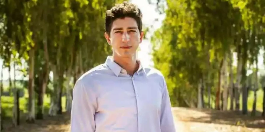 Daniel (Johnny Massaro)