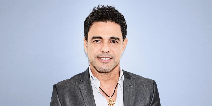 O cantor, que tem recebido comentários a respeito de sua performance vocal, desabafou sobre o assunto, criticando a postura das pessoas nas redes sociais.
