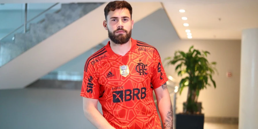 Matheus Cunha, goleiro do Flamengo.