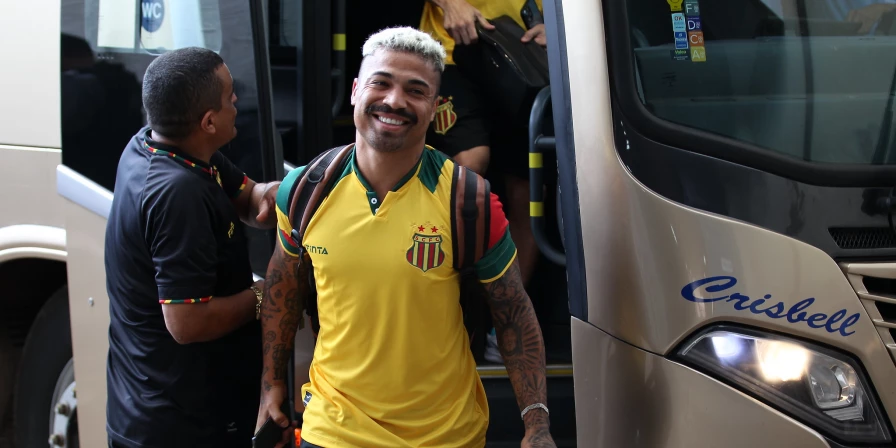 Meia Marcinho retorna à equipe do Sampaio Corrêa