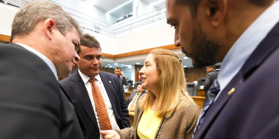 Iracema Vale assegura antecipação da eleição da Mesa da Assembleia