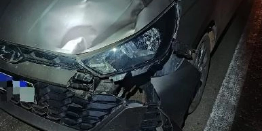 Motorista atropelou pedestre.