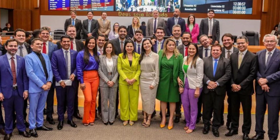 Membros da Mesa acordaram em não ser candidatos em 2024