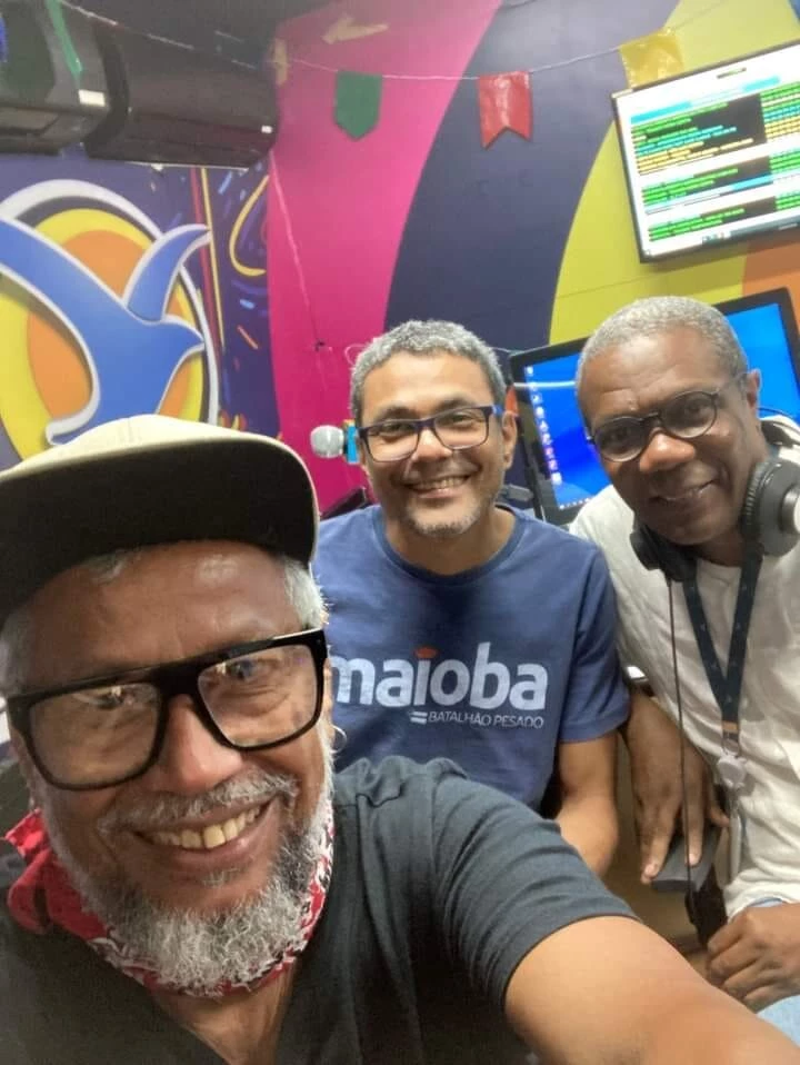 DJs Zod, Franklin e Pedro Sobrinho em Troca de Ideia, no Plugado, na Mirante FM. Foto: Divulgação