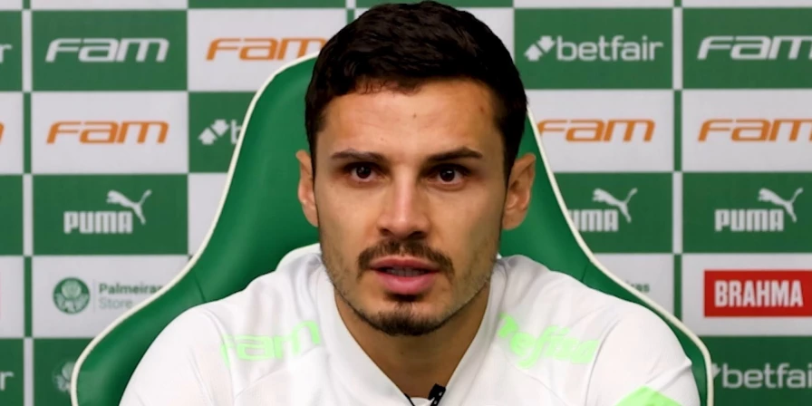 Raphael Veiga, meia do Palmeiras.