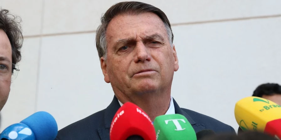 Bolsonaro concedeu entrevista antes de ser submetido a uma cirurgia