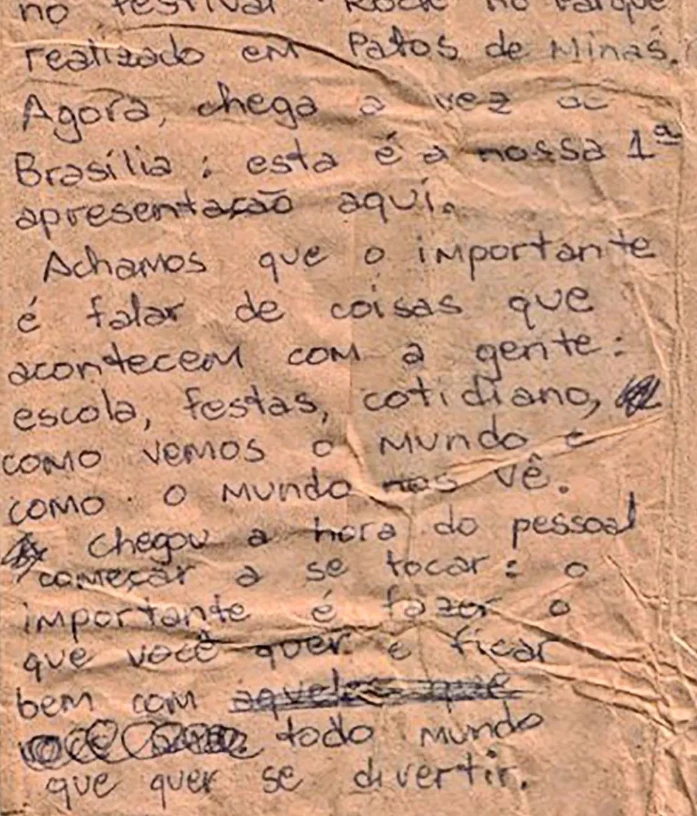 Manuscrito sobre Legião Urbana. (Foto: Reprodução/Redes Sociais)