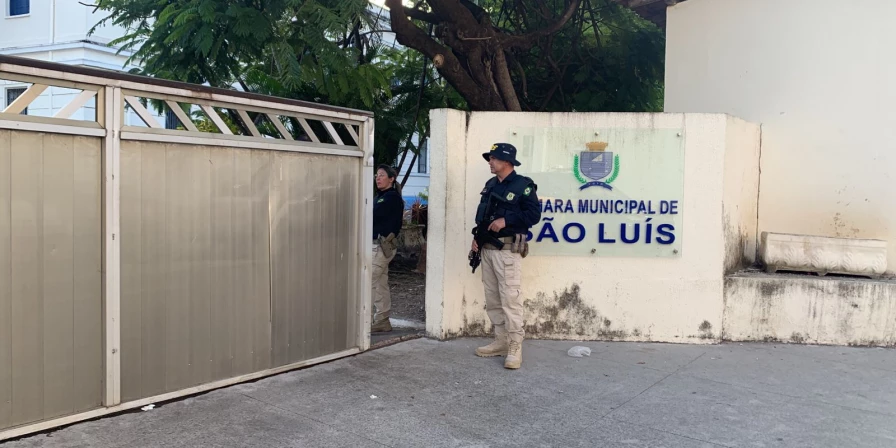 Operação do Gaeco investiga desvios que podem chegar a 6 milhões.