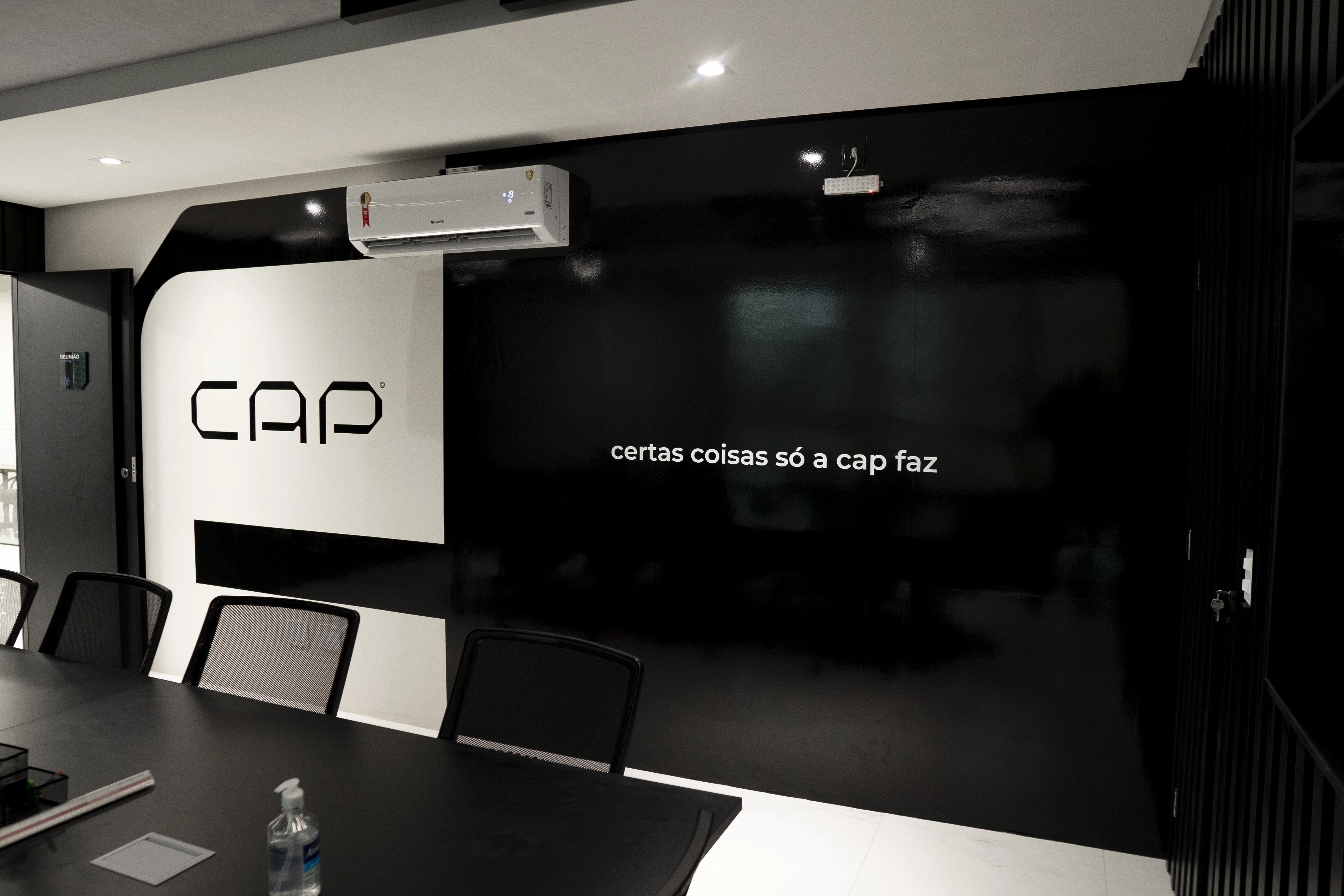 Para além de uma simples construtora, a CAP Engenharia oferece consultoria, realiza projetos multidisciplinares, obras Premium, faz recuperação estrutural, entre outros. / Foto: Divulgação.