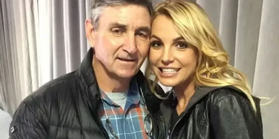 Britney Spears e seu pai, Jamie Spears.