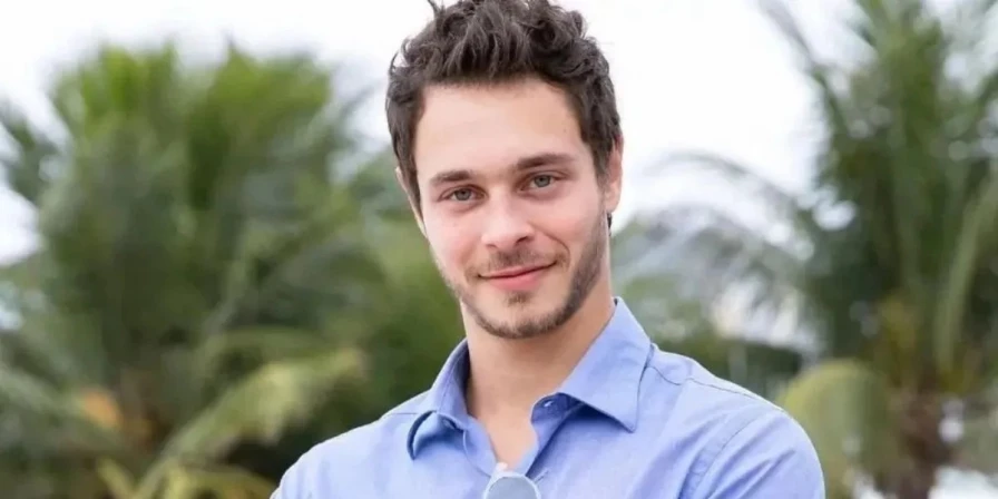 Francisco (Michael Joelsas)
