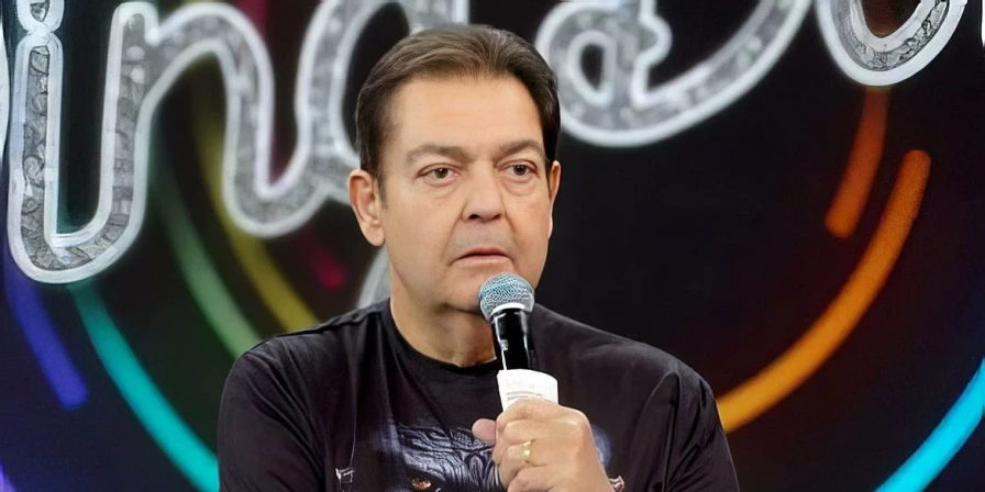 Faustão segue na Unidade de Terapia Intensiva (UTI) do Hospital Israelita Albert Einstein.