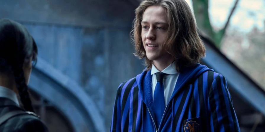Percy Hynes White interpretava o personagem Xavier Thorpe.