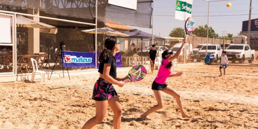 Disputas da 4 ª etapa do Estadual de Beach Tennis ocorreram na Arena Pé na Areia, em Balsas.