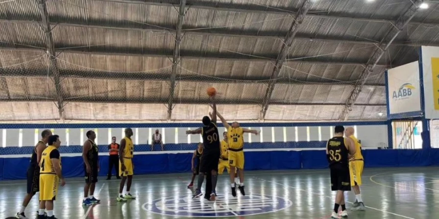 Jogos da competição estão sendo disputados no Ginásio da AABB