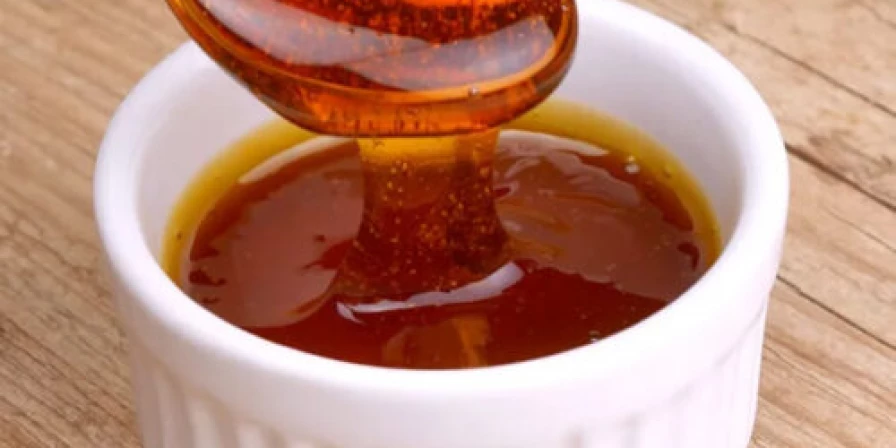Calda de caramelo.
