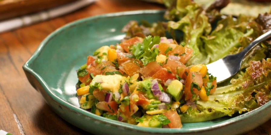 Receita de salada de abacate.
