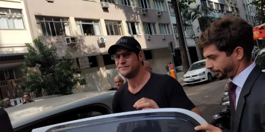 Diego Alemão pagou a fiança de R$ 4 mil e foi liberado.