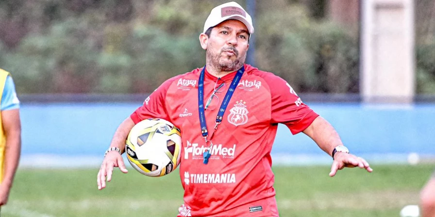 Robson Melo, técnico do Imperatriz.
