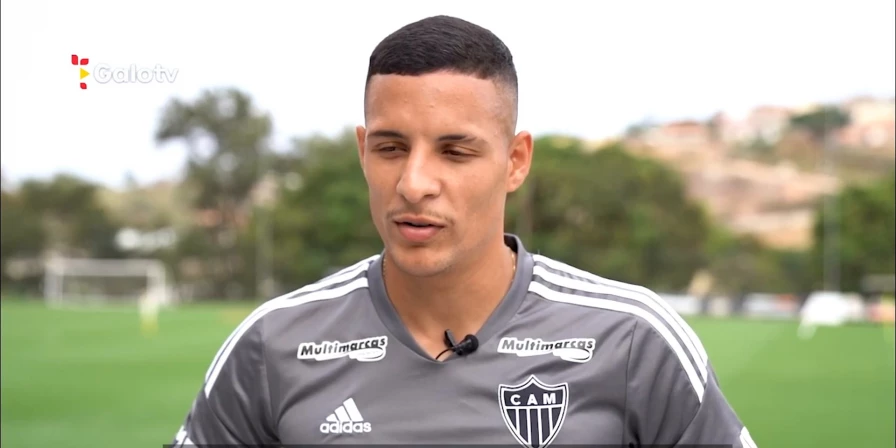 Guilherme Arana vai substituir Caio Henrique na Seleção Brasiileira