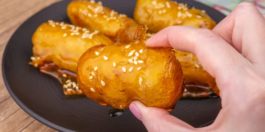 Banana caramelizada.