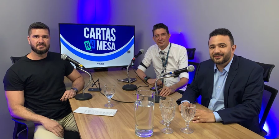Yglésio concedeu entrevista aos jornalistas José Linhares Jr e Gilberto Léda.